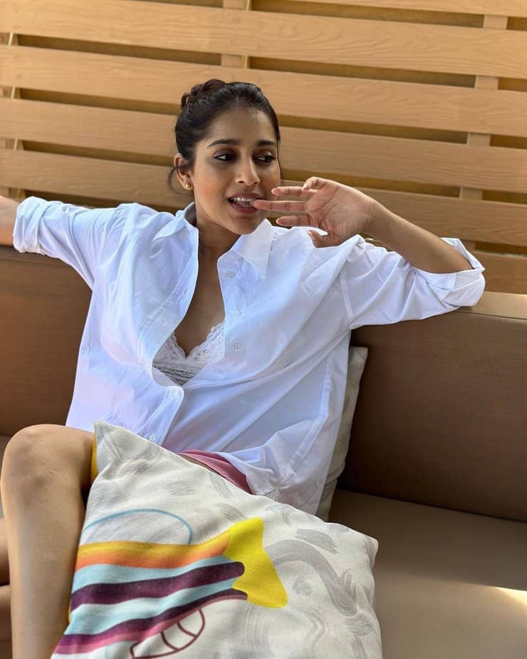 Rashmi Gautam - updatenews360