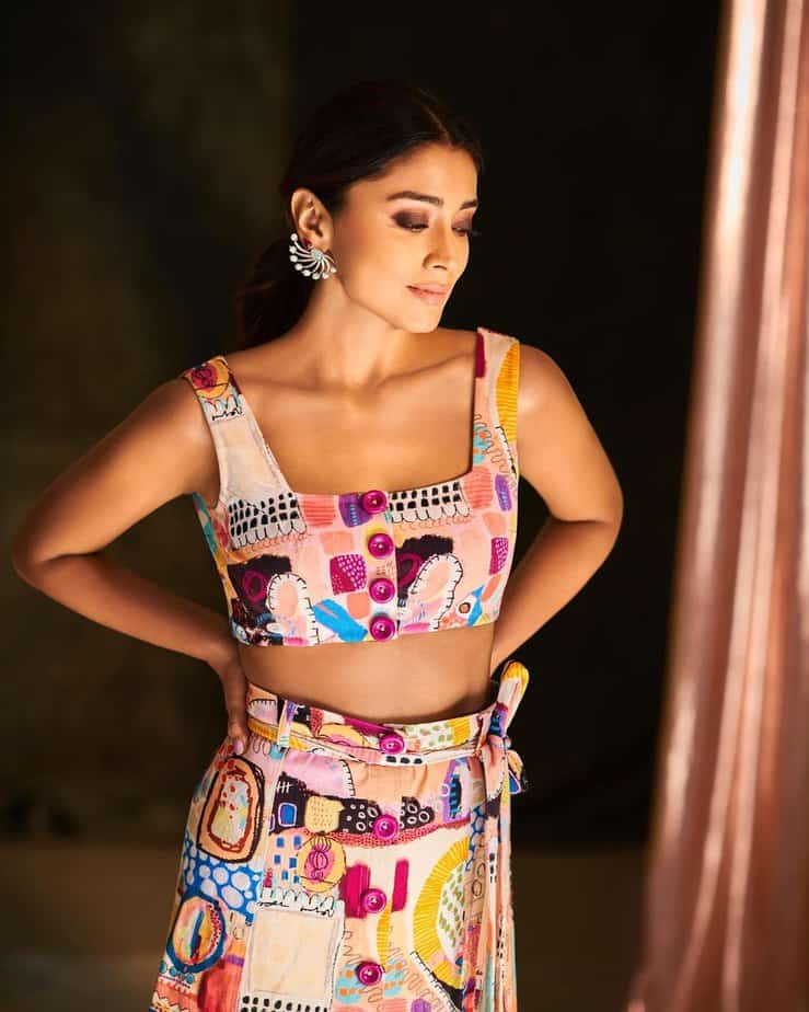 shriya saran - updatenews360