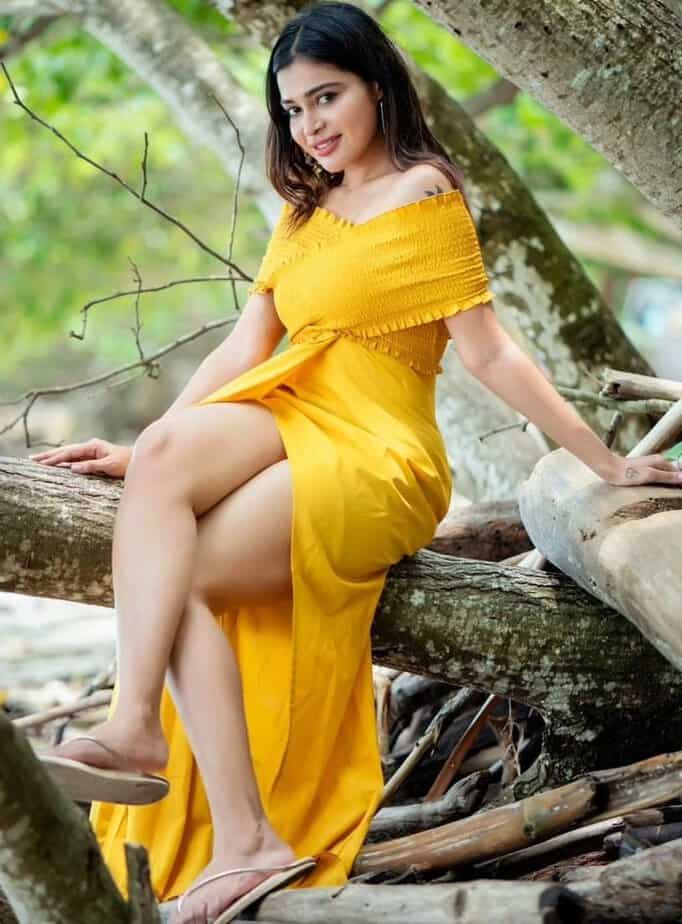 dharsha gupta - updatenews360.jpg 4